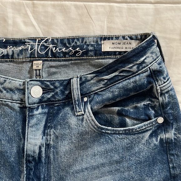 GUESS Mom Jean in Acid Wash High Rise Tapered - Picture 5 of 12